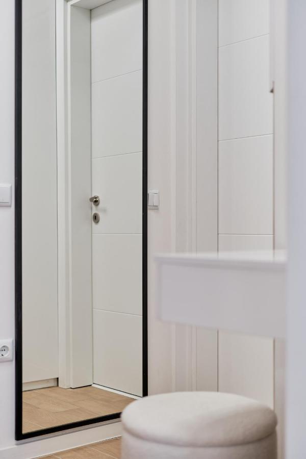Mediterranea Complex - Luxury Apartment With Sea & Pool View! Varna Buitenkant foto